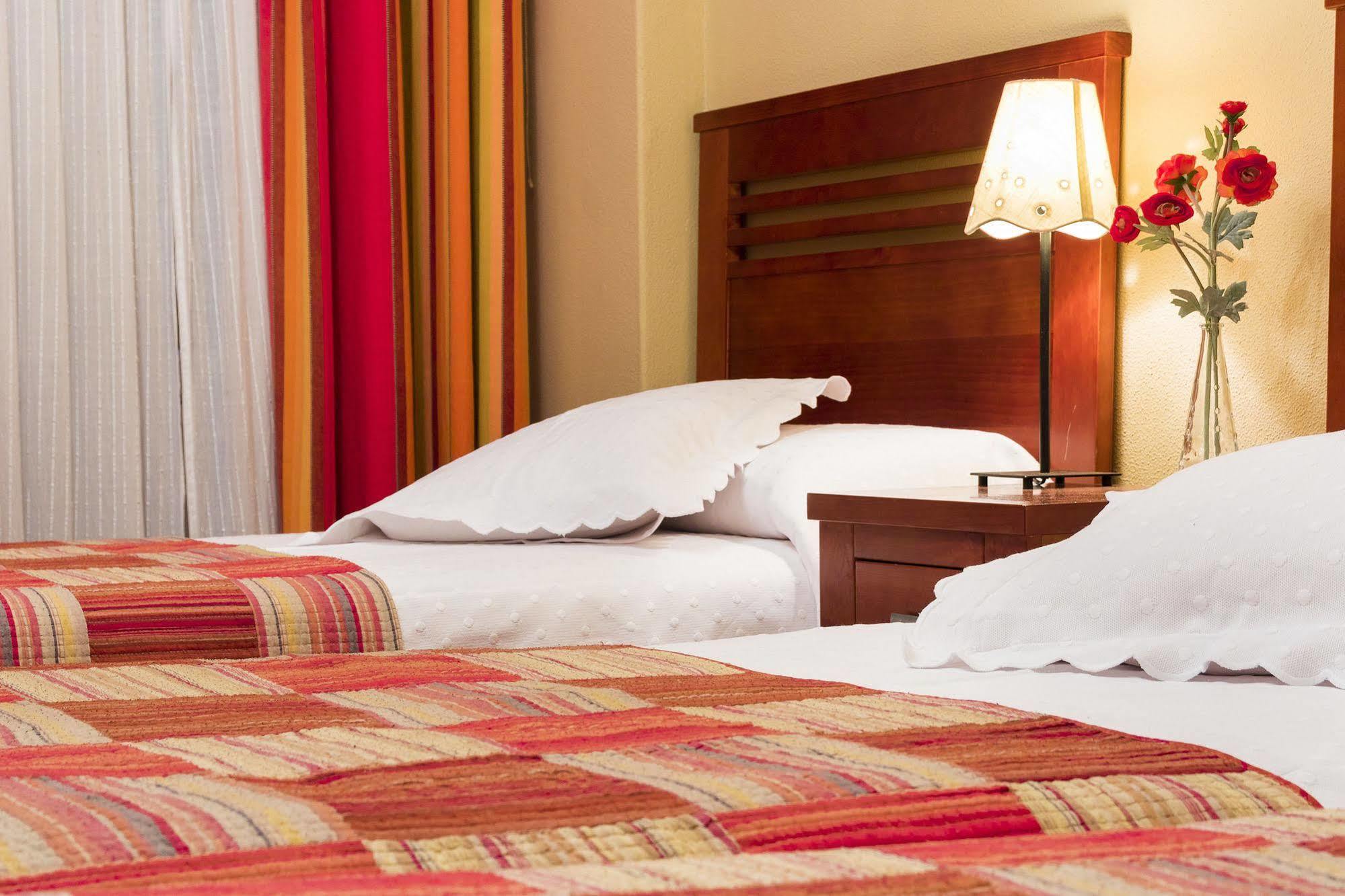 Hostal La Carballinesa Santiago de Compostela Eksteriør billede